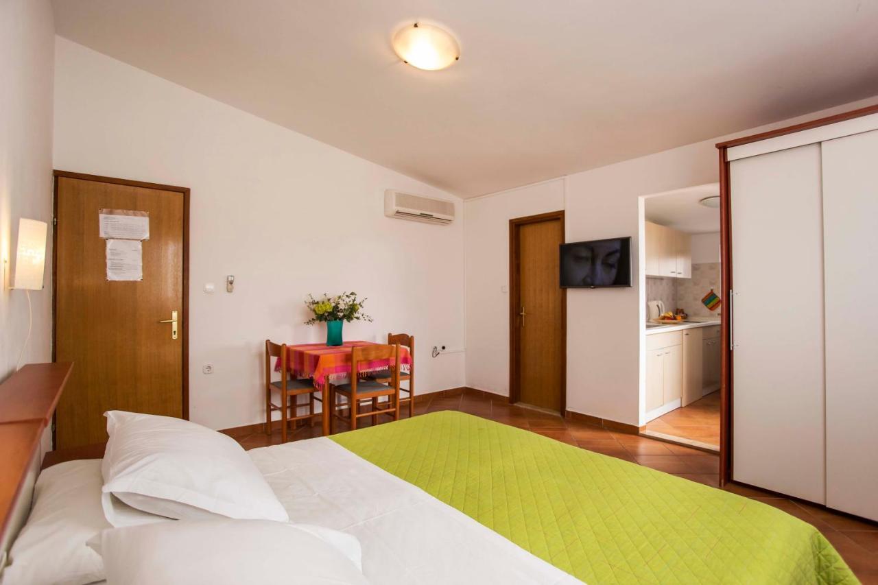 Apartments Romano Rovinj Ngoại thất bức ảnh